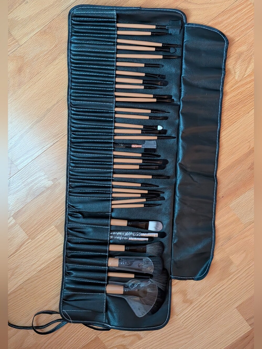 New Full Set Makeup Brush Roll - Black Handle Brushes